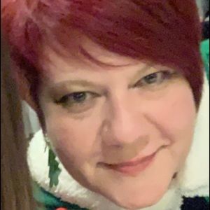 Meet your Posher, Alyson